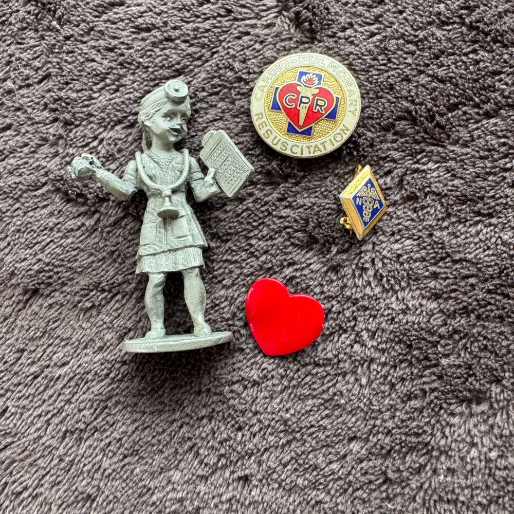 Nursing bundle 3 pins and a small nurse figurine